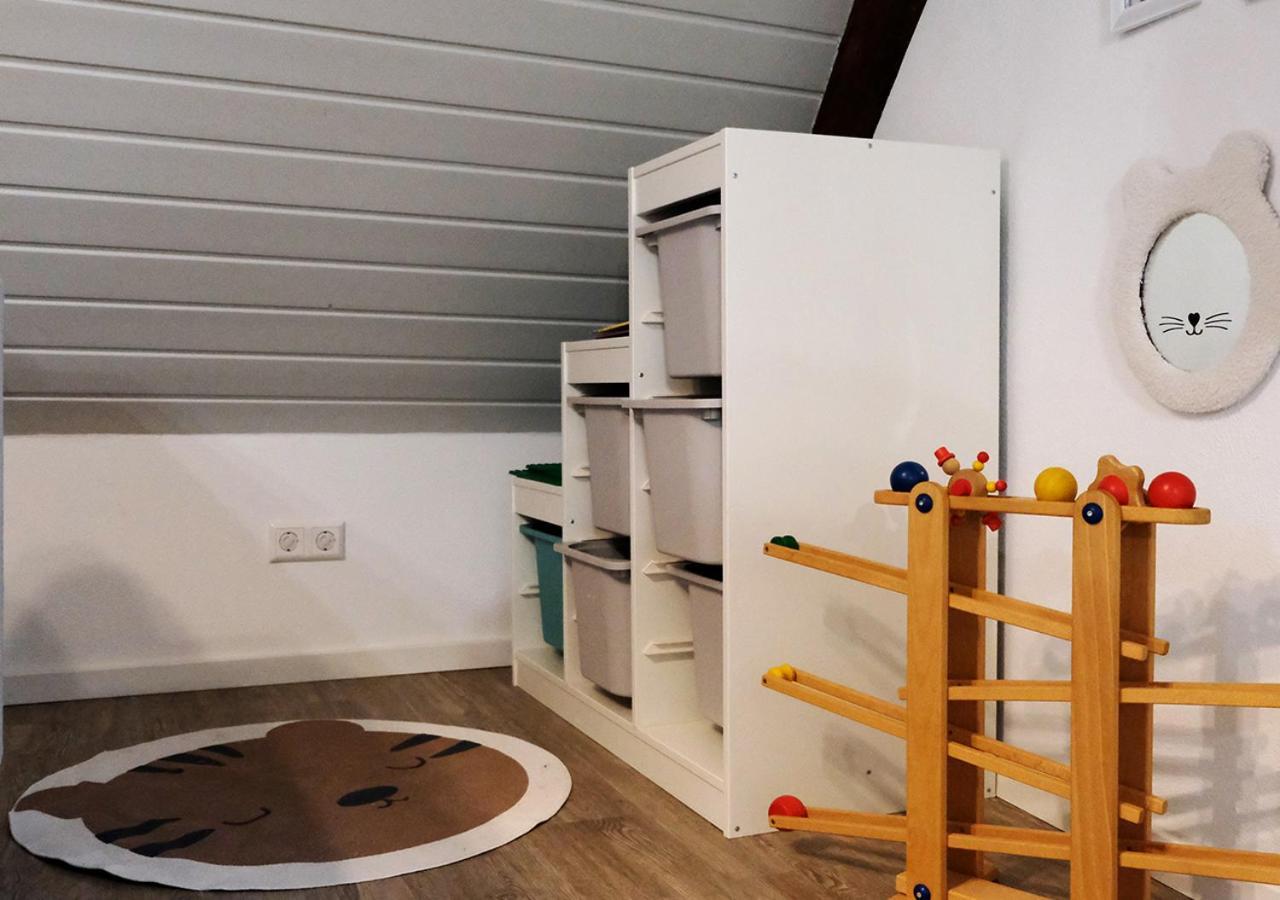 Casa Luxe - 80Qm - Stadtmitte - Familienfreundlich - Parkplatz - 5Km Zum Legoland Guenzburg Ngoại thất bức ảnh